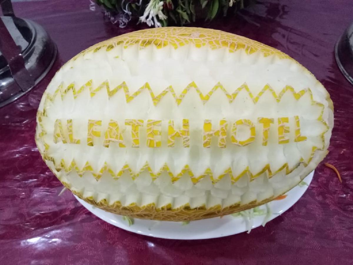 Al-Fateh Hotel ラホール エクステリア 写真